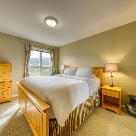 The Peaks 3 Bedroom Mountain View Condo Radium Hot Springs Exterior photo